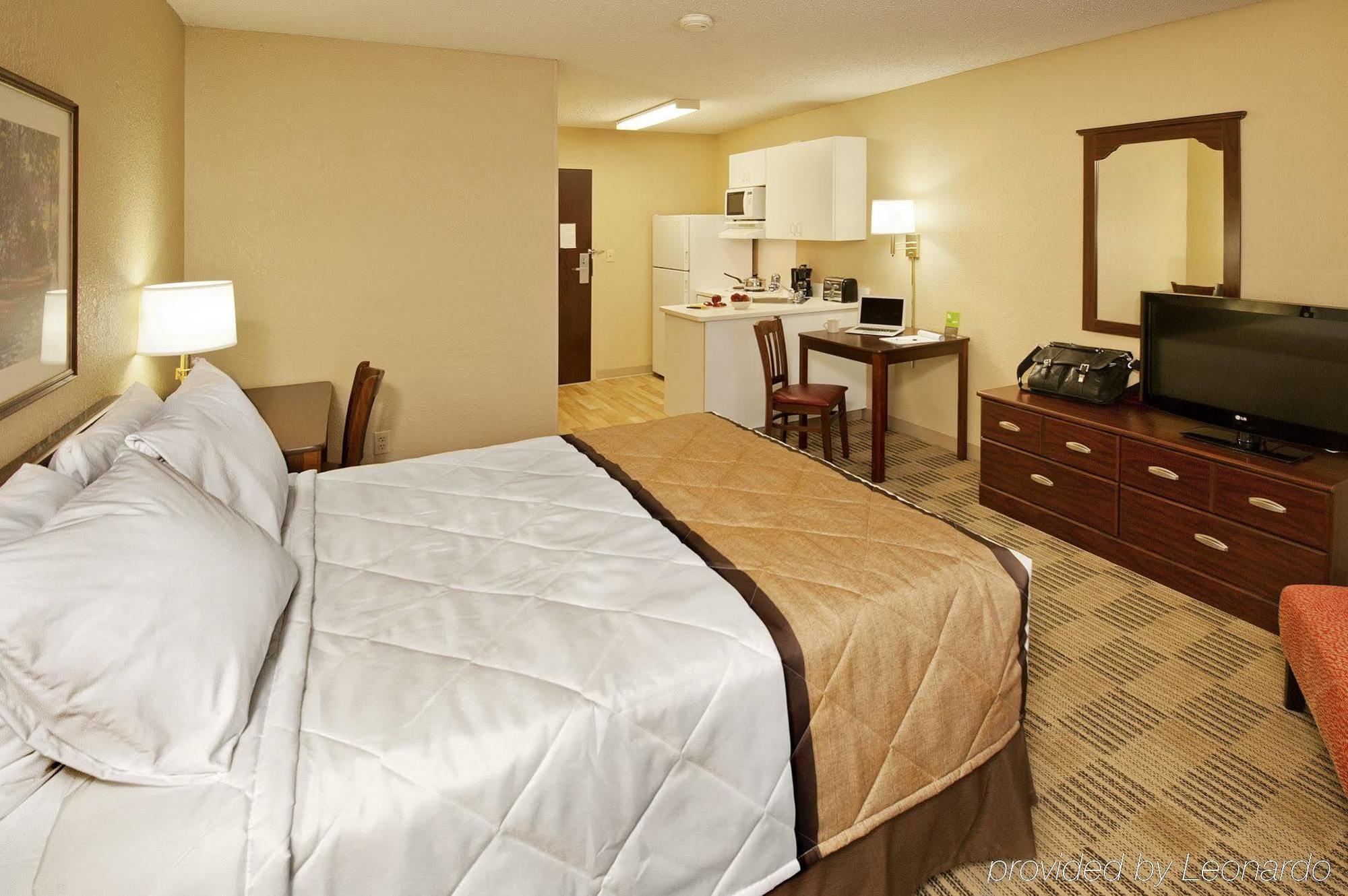 Extended Stay America Select Suites - Newport News - Oyster Point Exterior foto